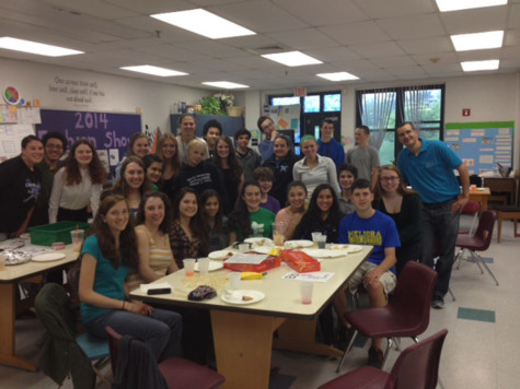 The Spanish Club gathered together at Empanada Night.