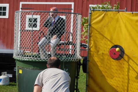 Classes fundraise at Old Home Days