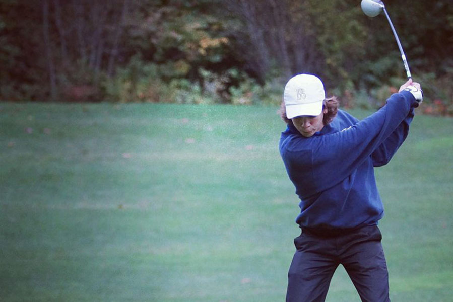 MacDonald ‘18 focuses intently mid-swing. With respect to his love of golf, MacDonald said “I love golf because I get to go out and have fun playing the game I love with my friends.” Picture by Rindress MacDonald. 