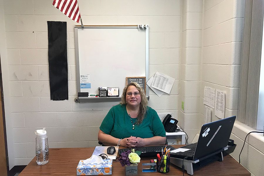 Dr. Dawn Breault is in charge of the ELO program at HBHS. She started the program last year, and has been working with career counseling for almost 15 years. “The purpose is to bring the world of work to life,” she said. 