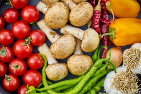 Vegetables play a big role in the planetary health diet, similarly to vegetarian or vegan diets. Though the planetary health diet leaves some room for meat, eggs and dairy, North Americans on average will need to decrease their beef/pork intake by 84%, egg intake by 63%, chicken intake by 57% and dairy intake by 31% in order to fit the diet according to the EAT-Lancet report. Foods like legumes, fruits and vegetables would be taking the place of the animal products we’d be eating less of.