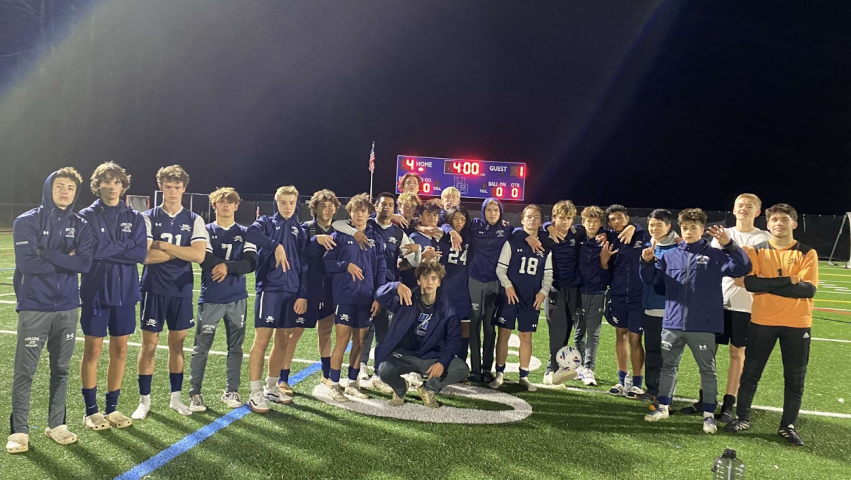 Hollis Brookline High School Varsity Soccer celebrated beating Milford four to one last year. (Photo courtesy of Gerald Finnegan)